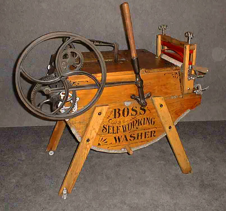 Первая стирка машинки. Первая стиральная машина 1797. Стиральная машина Джеймса Кинга 1851 года. Первая стиральная машина с электрическим приводом.